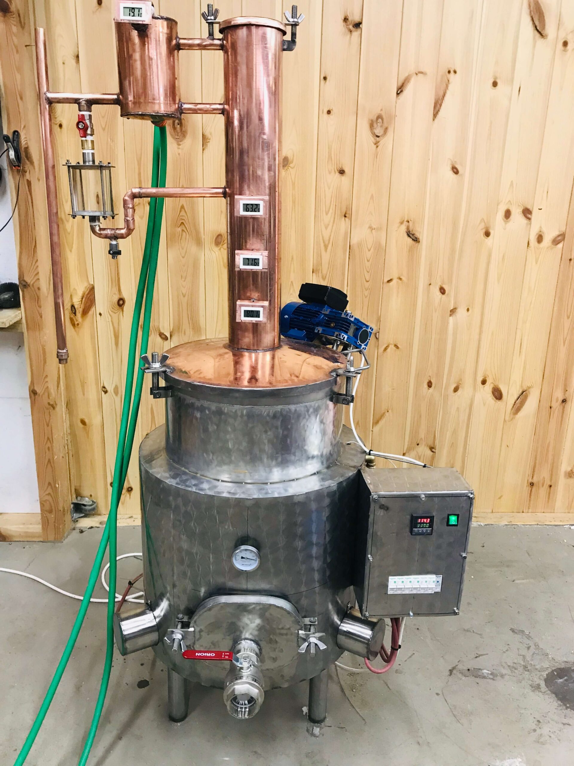 egylepcsos-palinkafozo